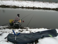 Ok godz. 12.30 zaczęliśmy wędkować, jak się później okazało z dość fajnym skutkiem.
